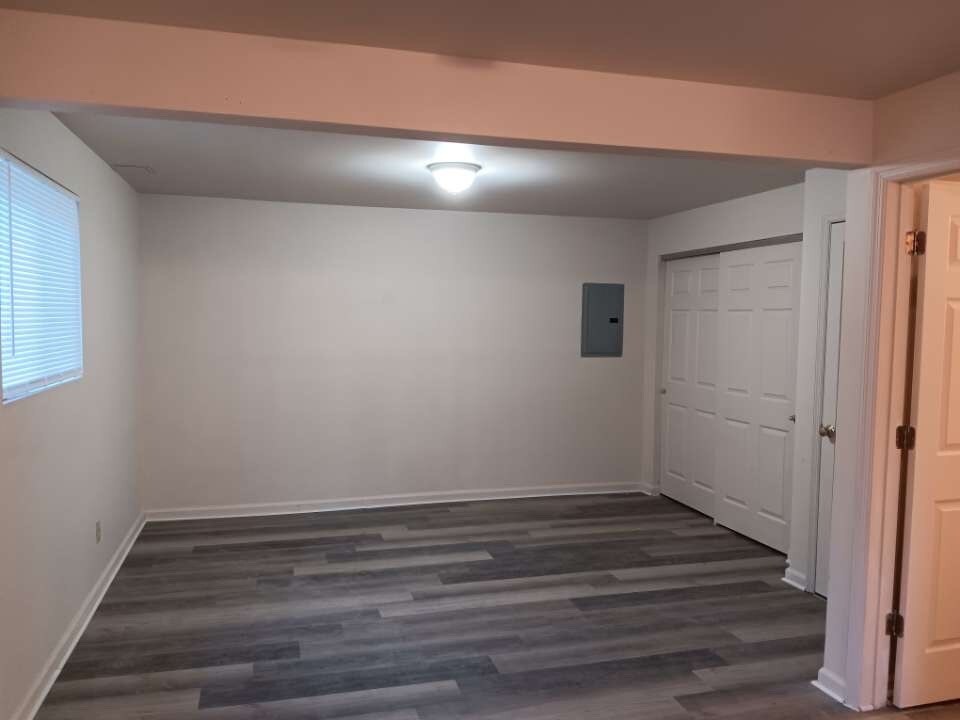 Building Photo - 5838 Stieren Dr