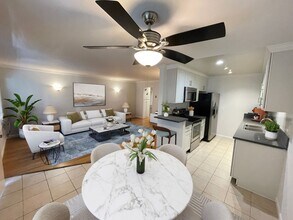 Building Photo - 9622 Lucerne Ave