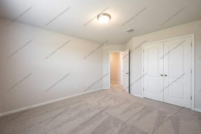 Building Photo - 5321 Friars Lp