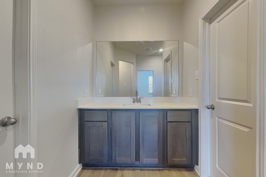 Building Photo - 415 Gib Woodall Dr