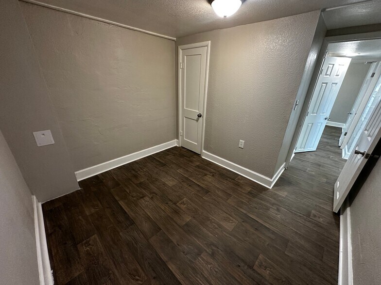 Building Photo - 4065 S Bannock St