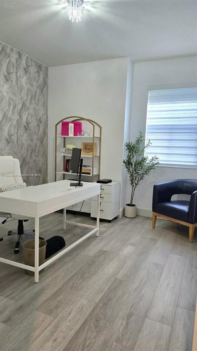 Building Photo - 11433 SW 251st St