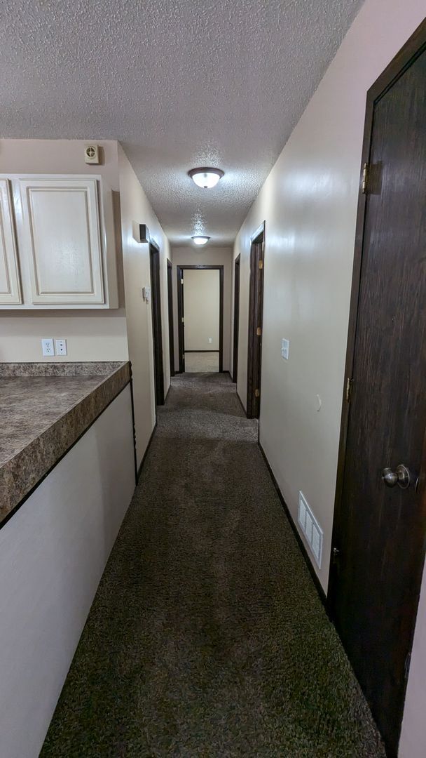 Building Photo - 3-bed home in Lewis Central
