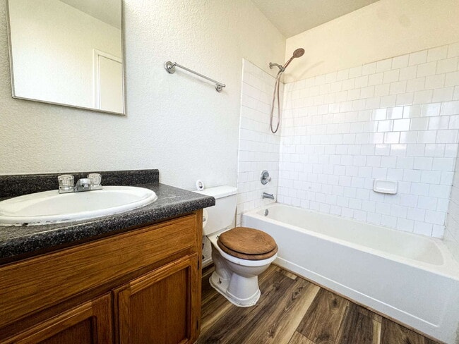 Building Photo - "Spacious 4-Bedroom Home in Yuma with 2 Full Baths!"