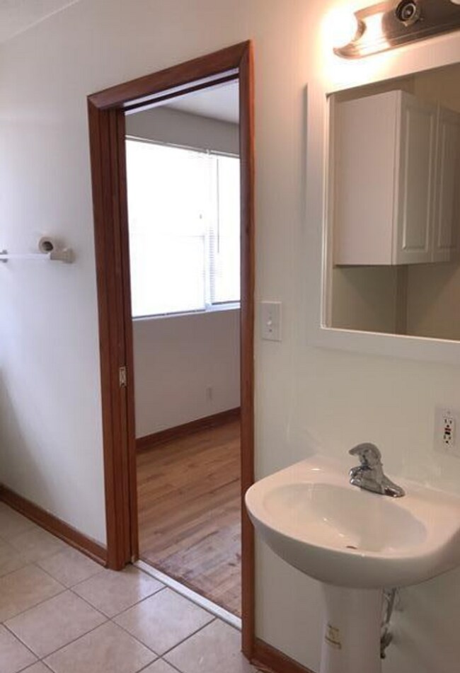 Building Photo - Cozy, Cute as a Button House, JAX Heights