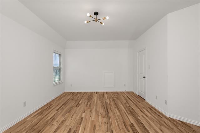 Building Photo - 975 Pembrook Ln