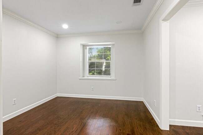 Building Photo - 5219 Cheena Dr