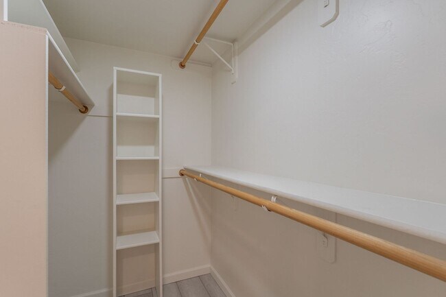 Building Photo - 3615 E Calle Alarcon