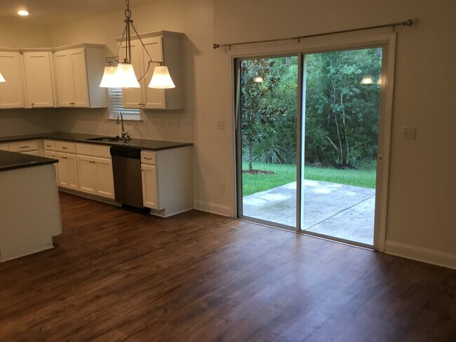 Building Photo - 5627 Long Marsh Dr