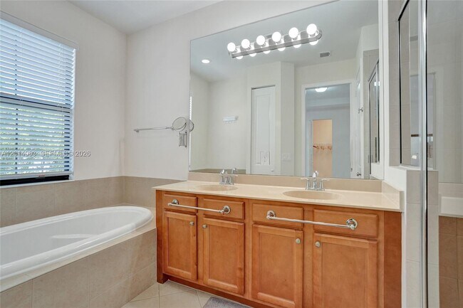 Building Photo - 12471 NW 32nd Manor