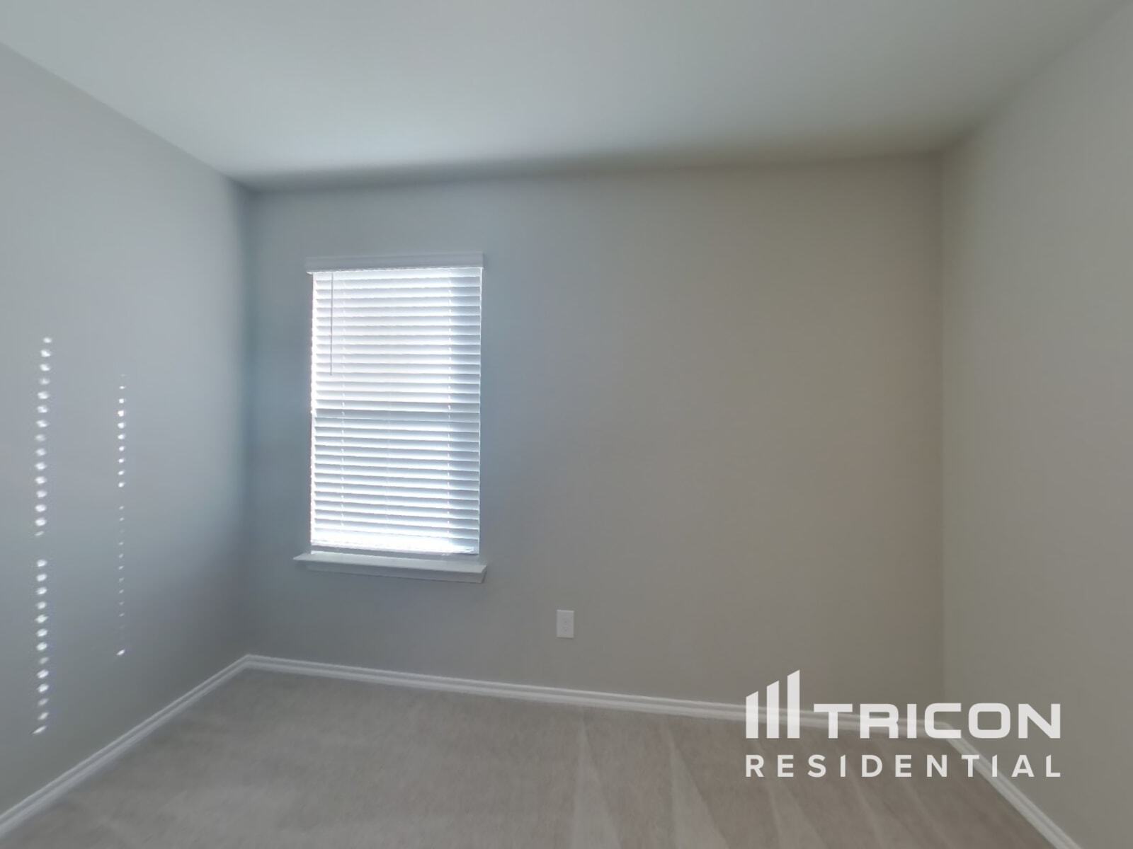 Building Photo - 2514 Henley Dr