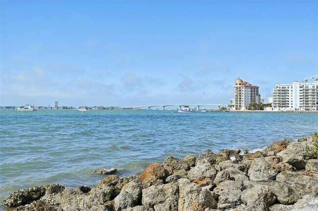 Building Photo - 1771 Ringling Blvd