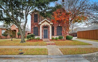 Building Photo - 7907 Rosebriar Ln