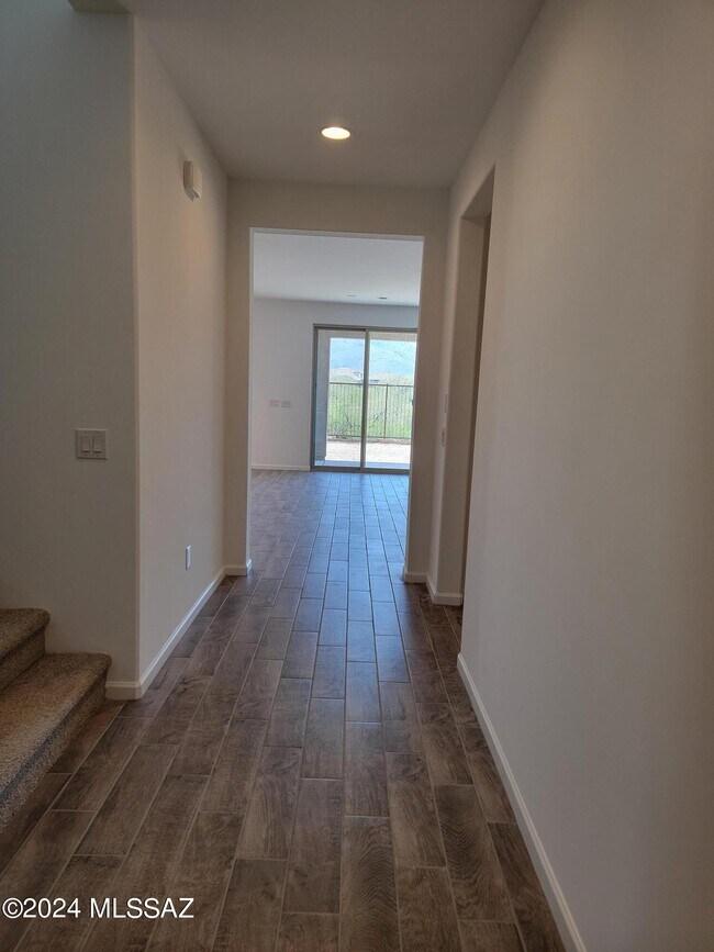 Building Photo - 5595 S Adero Cyn Trl