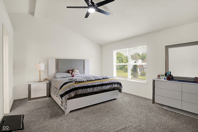 Building Photo - 5761 Cantigny Way S