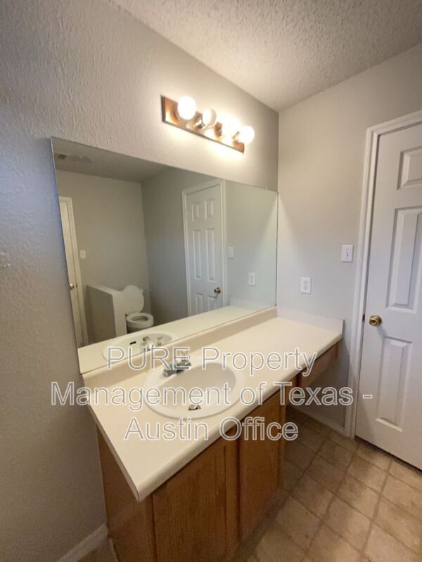 Building Photo - 3413 Walleye Way