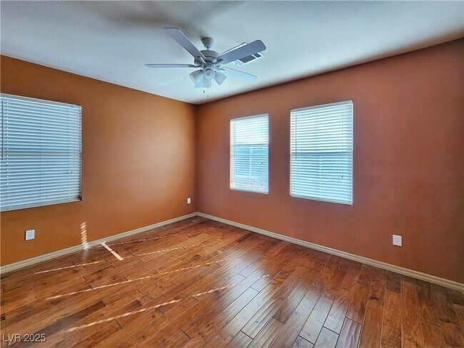 Building Photo - 10224 TRESOR Ct