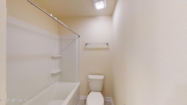 Building Photo - 67 Oarsman Xing Dr