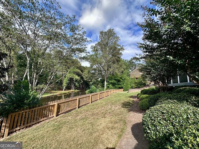 Building Photo - 3363 Somerset Trace