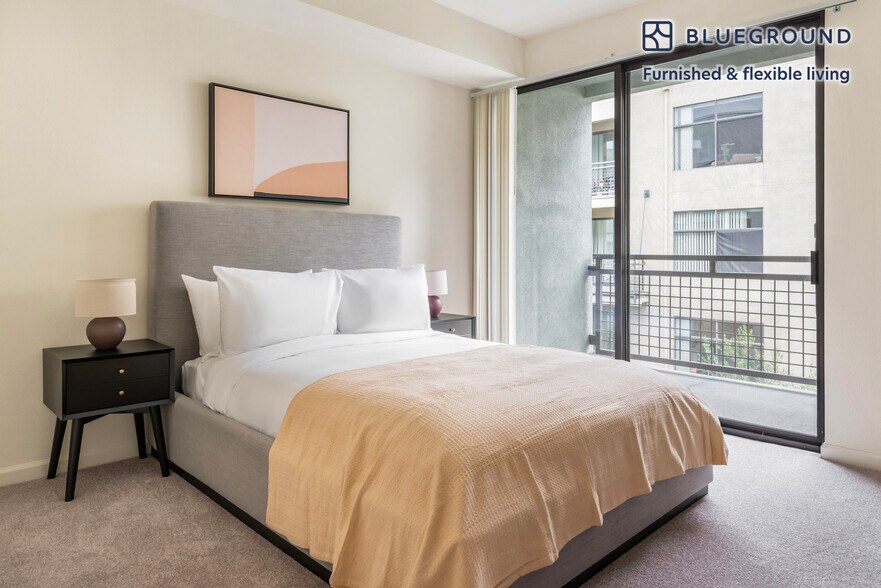 Building Photo - 754 The Alameda