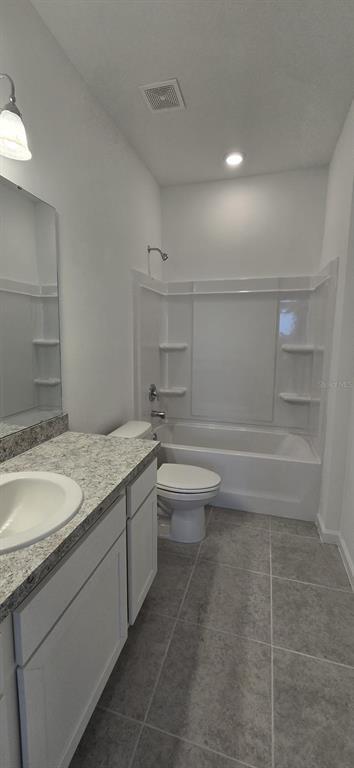 Building Photo - 474 Hennepin Lp