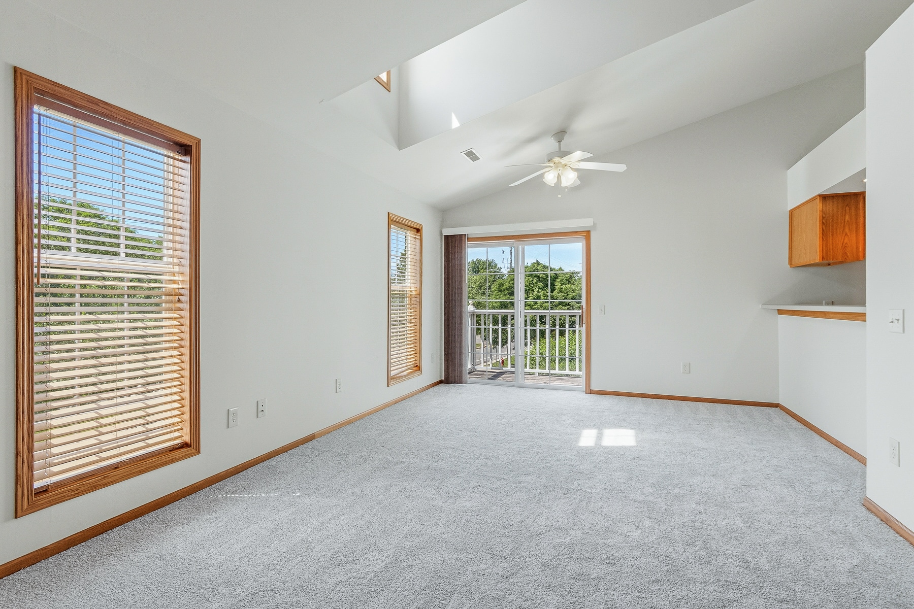 Building Photo - 3509 Maple Grove Dr