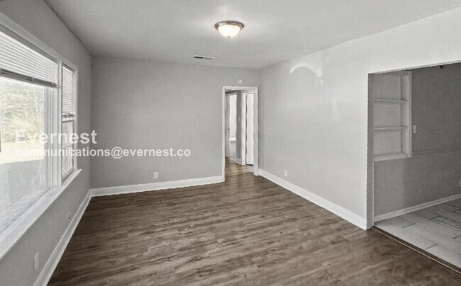 Building Photo - 5221 Jefferson St