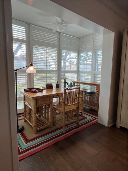 Building Photo - 18 Vista Palm Ln