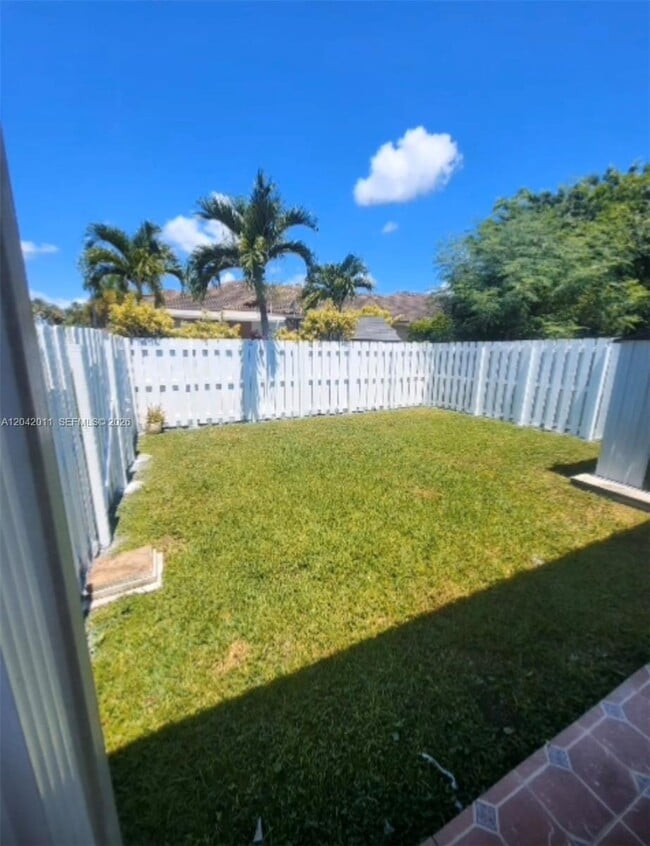 Building Photo - 23752 SW 110th Ave