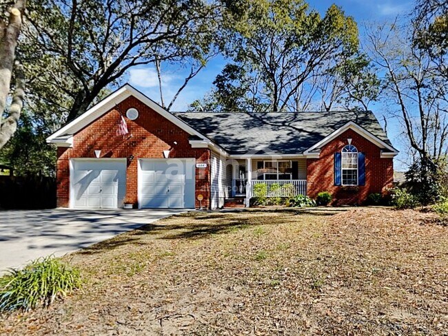 Primary Photo - 602 Majestic Oak Dr