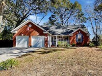 Building Photo - 602 Majestic Oak Dr