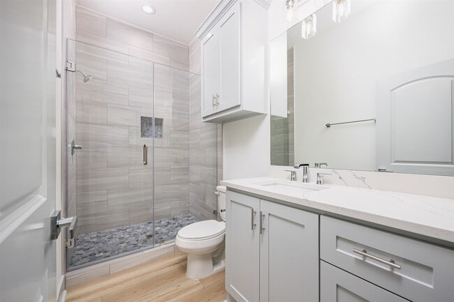 Building Photo - 3261 Pirates Cove