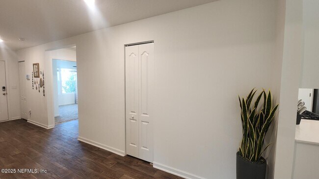Building Photo - 348 Orellana Rd