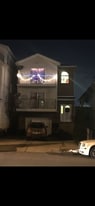 Building Photo - 905 Olive St