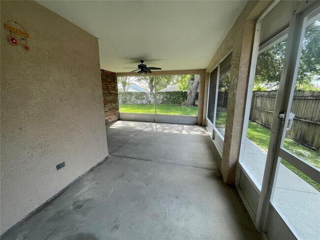 Building Photo - 1527 Scotch Pine Dr