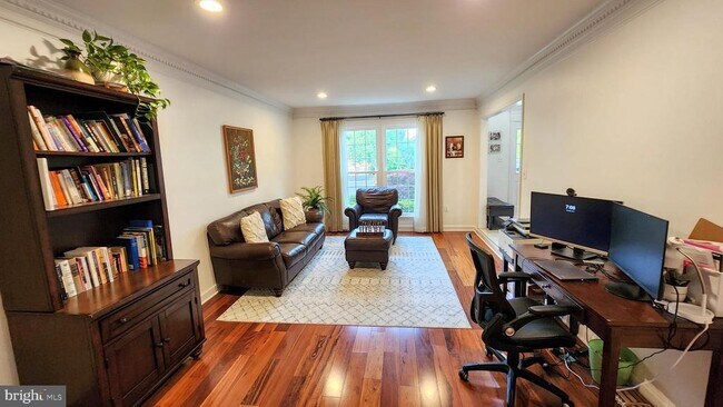 Building Photo - 5503 Chestermill Ct