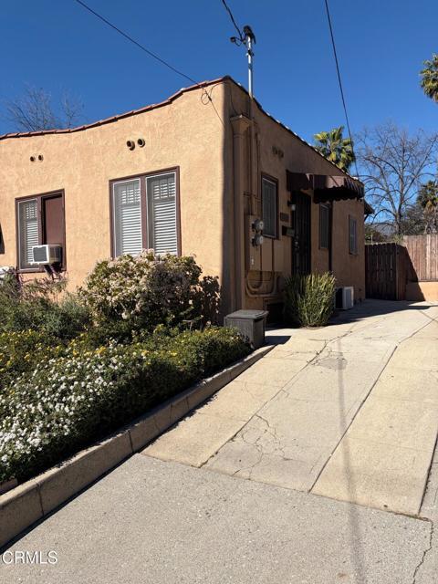 Building Photo - 1107 E Howard St