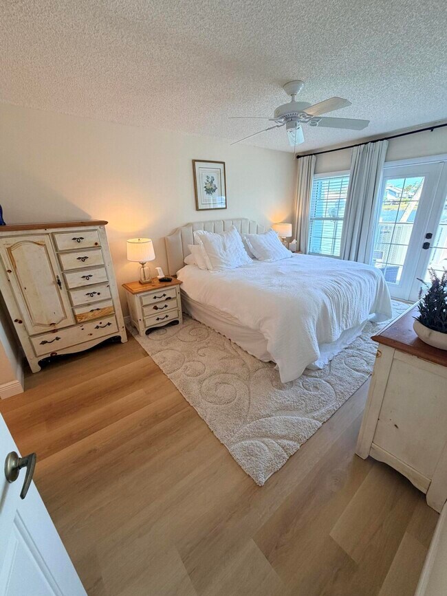 Building Photo - 1214 Ocean Dunes Cir