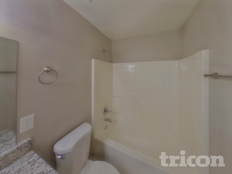 Building Photo - 3107 Donard Ct