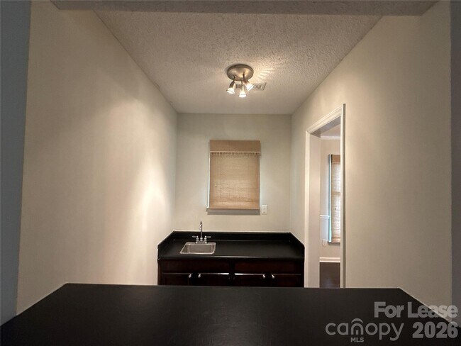 Building Photo - 7809 Glencannon Dr