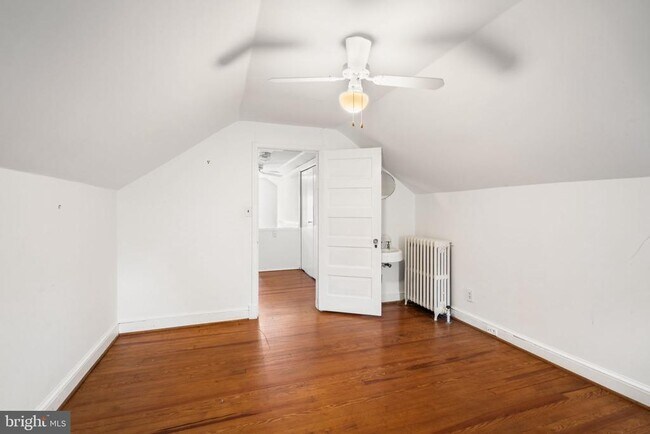 Building Photo - 4008 Rosemary St