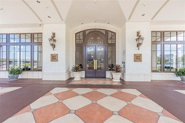 Building Photo - 345 Bayshore Blvd