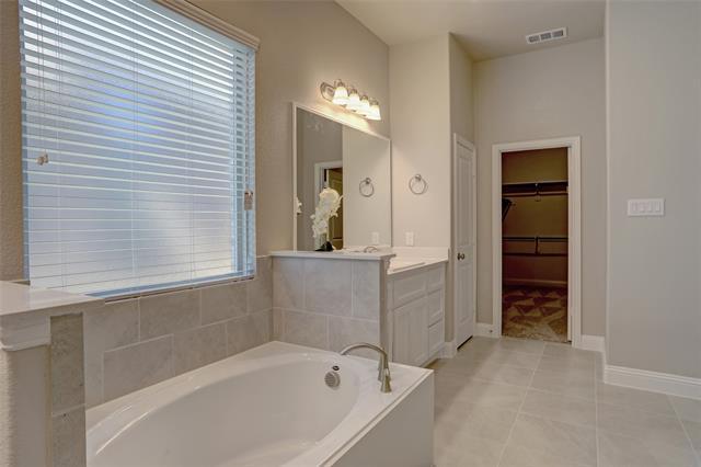 Building Photo - 16713 Spence Park Ln