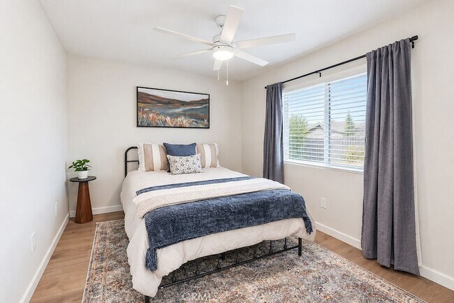 Building Photo - 1404 Highridge St