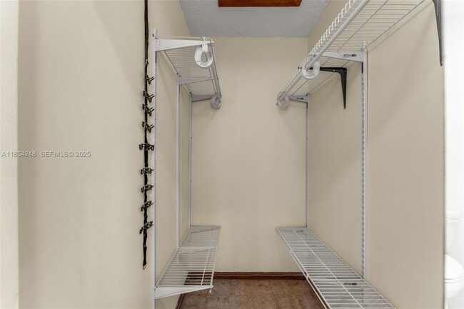 Building Photo - 9130 SW 101st Ave