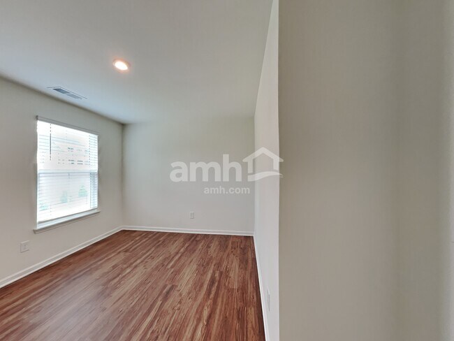 Building Photo - 4180 Garrison Grv Ln