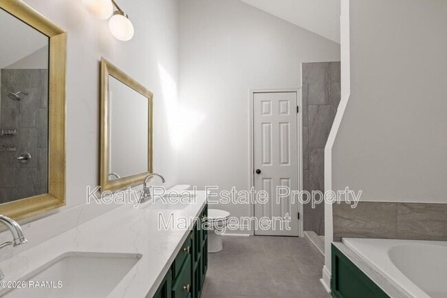 Building Photo - 313 Wallingsford Cir
