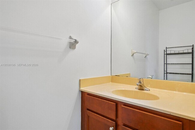 Building Photo - 23271 SW 118 Ave