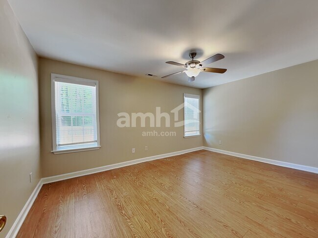 Building Photo - 3805 Lodgepole Ln