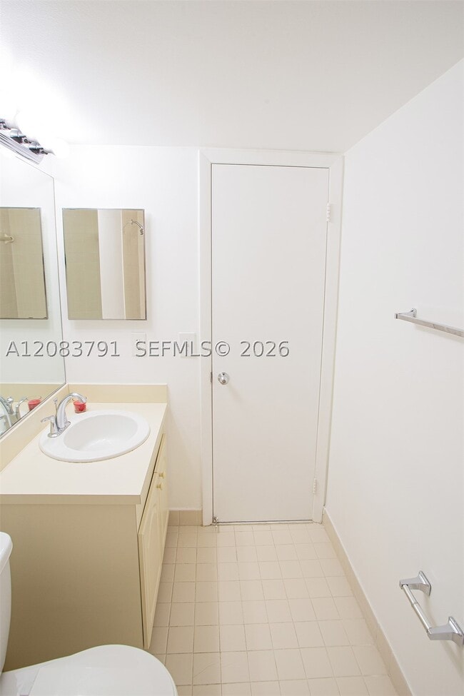 Building Photo - 14378 SW 96th Terrace